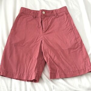 Vineyard Vines shorts size 10